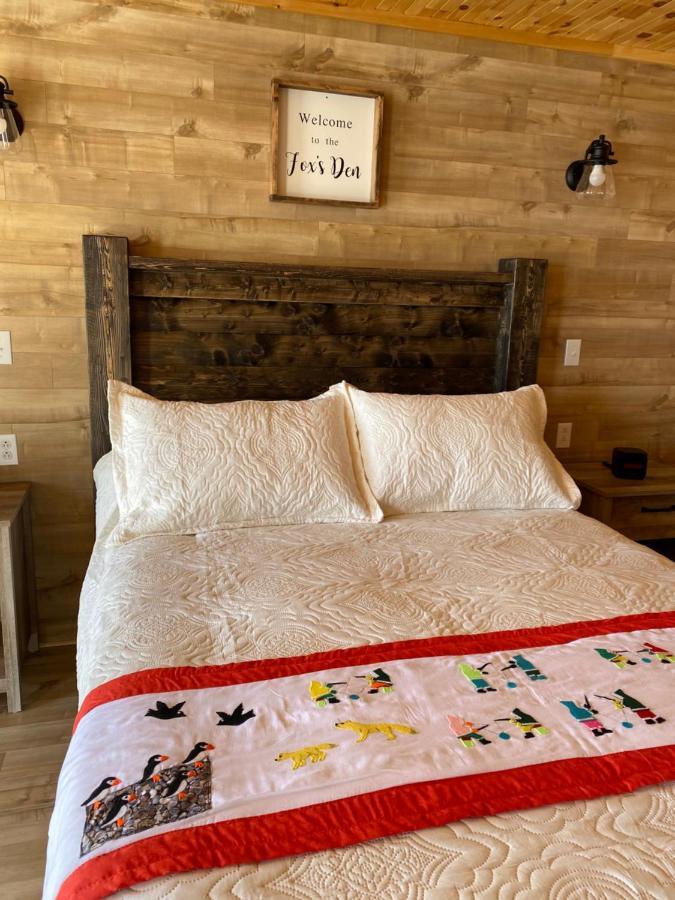 Raleigh Rooms & Taylor'S Crafts 外观 照片